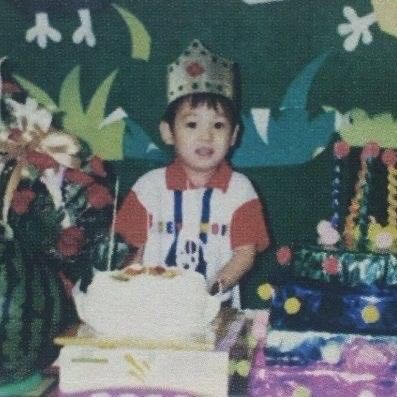 A thread of Jungkook -- but as you keep scrolling he gets older