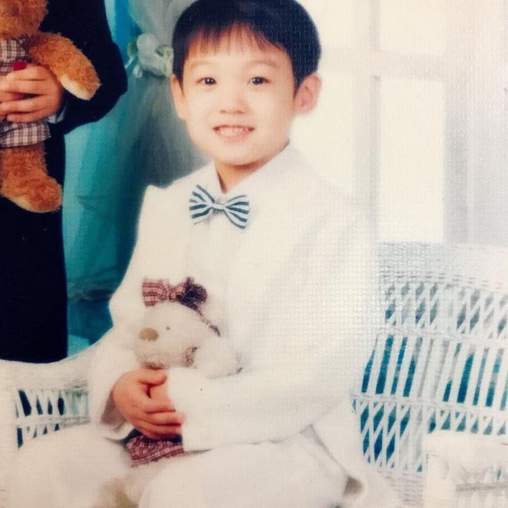 A thread of Jungkook -- but as you keep scrolling he gets older