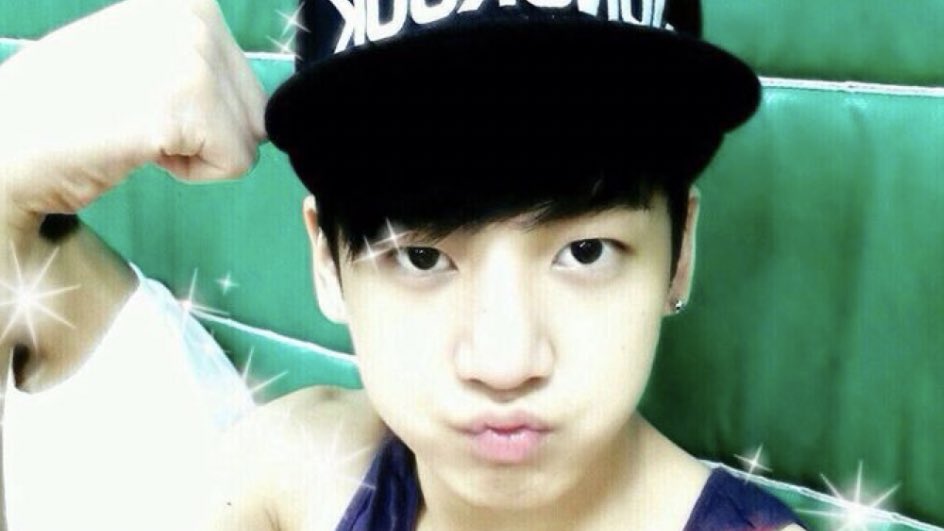 A thread of Jungkook -- but as you keep scrolling he gets older