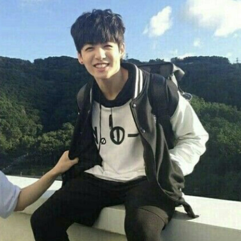 A thread of Jungkook -- but as you keep scrolling he gets older