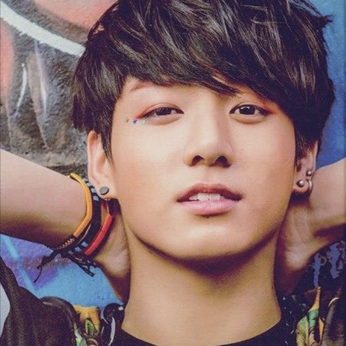 A thread of Jungkook -- but as you keep scrolling he gets older