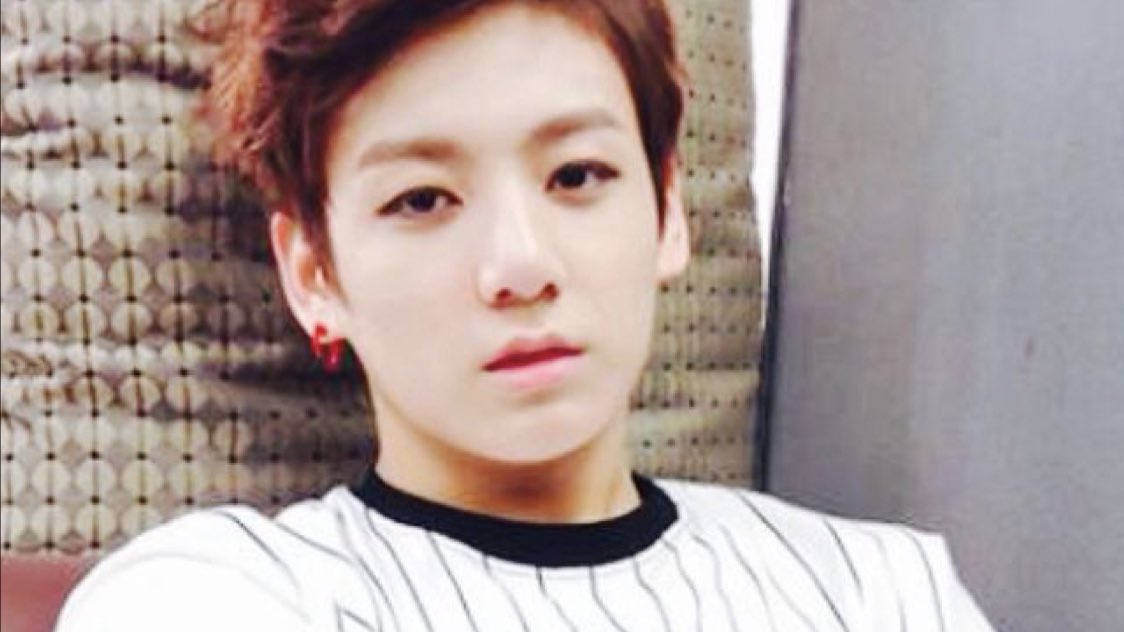 A thread of Jungkook -- but as you keep scrolling he gets older