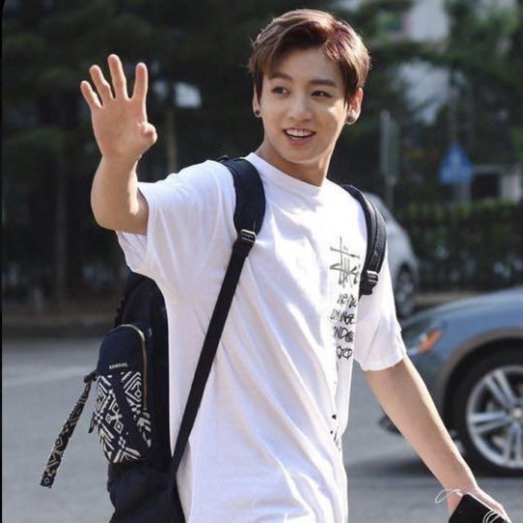 A thread of Jungkook -- but as you keep scrolling he gets older