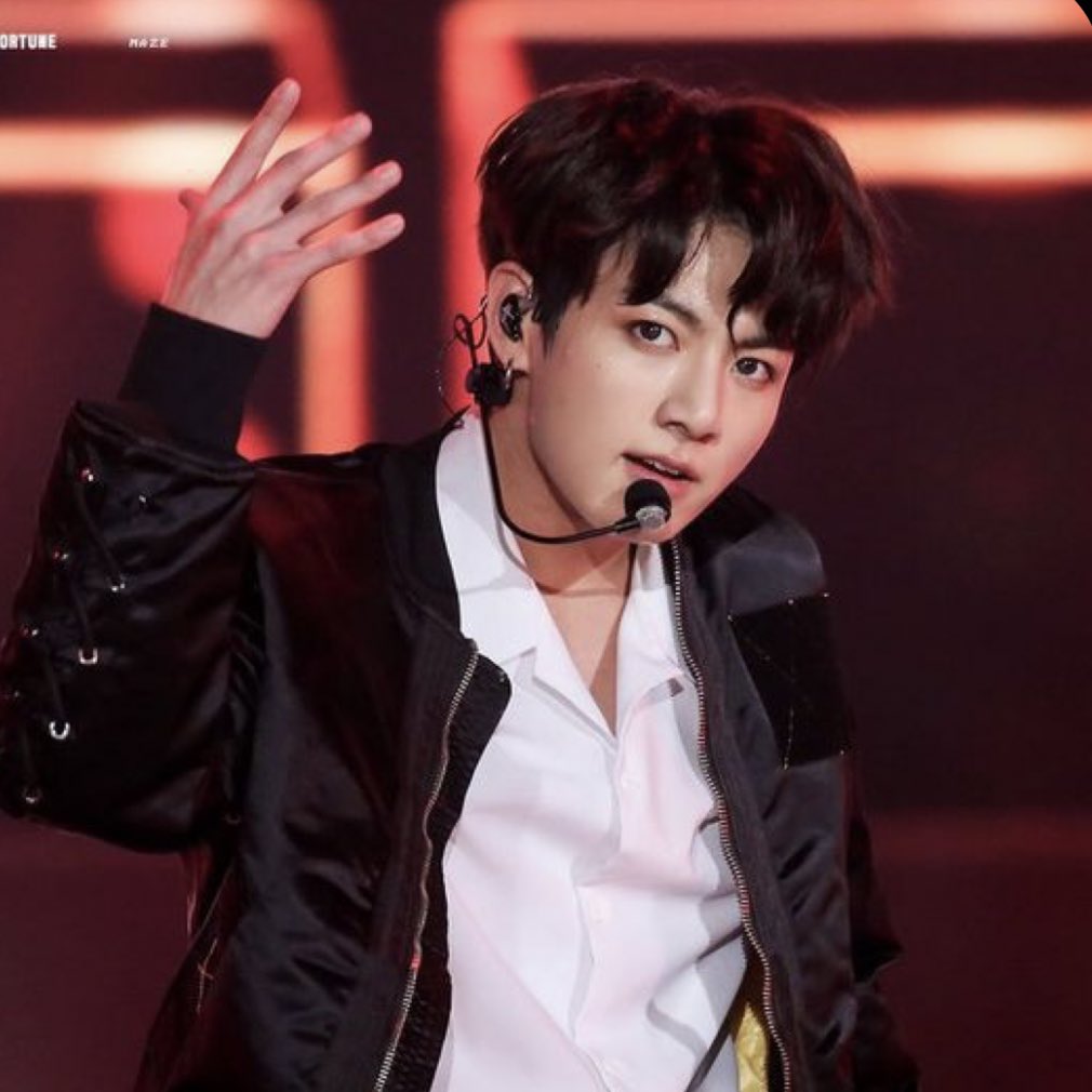 A thread of Jungkook -- but as you keep scrolling he gets older