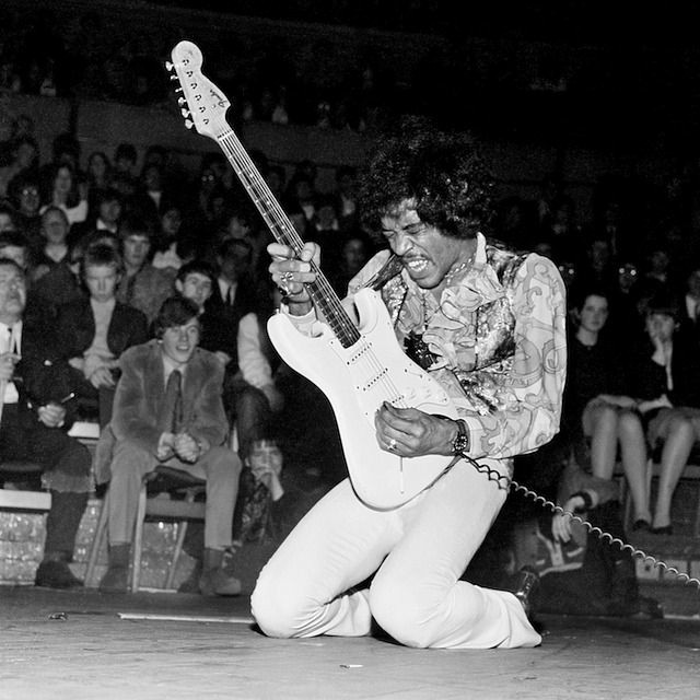 “When I die, just keep playing the records.” - Jimi Hendrix #vinylrecords