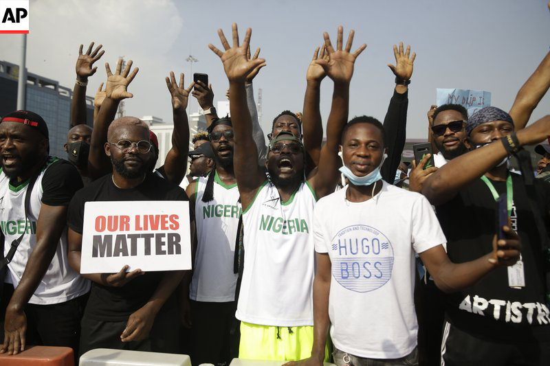 Congrats to @mujschool prof @KatLucchesi's students @maggiedoheny @GaoLarissa @CliviaLiang @MIZKatelynn for finishing strong with this package about protests and #PressFreedom in #Nigeria globaljournalist.org/2020/12/nigeri…