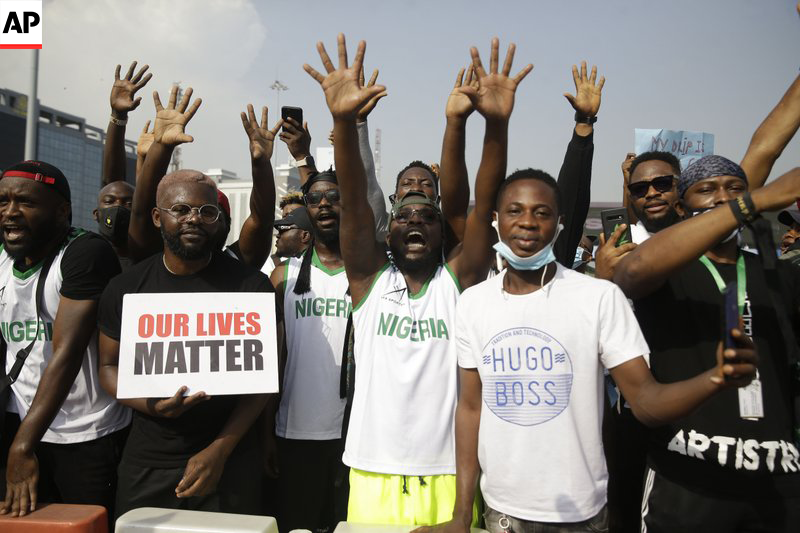 globaljourn's tweet photo. Congrats to @mujschool prof @KatLucchesi's students @maggiedoheny @GaoLarissa @CliviaLiang @MIZKatelynn for finishing strong with this package about protests and #PressFreedom in #Nigeria 
https://t.co/unMBpkouyA https://t.co/CgzrAjlMlq