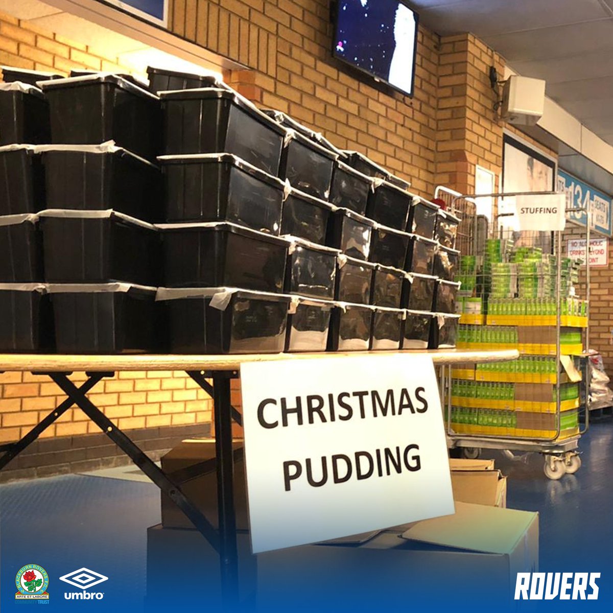 Blackburn Rovers Community Trust (@brfctrust) on Twitter photo 🎄 #𝙍𝙤𝙫𝙚𝙧𝙨' 𝘾𝙝𝙧𝙞𝙨𝙩𝙢𝙖𝙨 𝙄𝙣𝙞𝙩𝙞𝙖𝙩𝙞𝙫𝙚 𝙪𝙣𝙙𝙚𝙧𝙬𝙖𝙮! 🎄
Together with, <a href="/SodexoUK_IRE/">Sodexo UK & Ireland</a>, <a href="/blackburndarwen/">Blackburn with Darwen Council</a> & 𝗧𝗵𝗲 𝗖𝗮𝗿𝗱𝗯𝗼𝗮𝗿𝗱 𝗕𝗼𝘅 𝗖𝗼𝗺𝗽𝗮𝗻𝘆, we're putting food boxes together, that will feed over 9⃣0⃣0⃣ local children, this Christmas! 🙌
🔵⚪️ 🎄 #𝙍𝙤𝙫𝙚𝙧𝙨' 𝘾𝙝𝙧𝙞𝙨𝙩𝙢𝙖𝙨 𝙄𝙣𝙞𝙩𝙞𝙖𝙩𝙞𝙫𝙚 𝙪𝙣𝙙𝙚𝙧𝙬𝙖𝙮! 🎄
Together with, <a href="/SodexoUK_IRE/">Sodexo UK & Ireland</a>, <a href="/blackburndarwen/">Blackburn with Darwen Council</a> & 𝗧𝗵𝗲 𝗖𝗮𝗿𝗱𝗯𝗼𝗮𝗿𝗱 𝗕𝗼𝘅 𝗖𝗼𝗺𝗽𝗮𝗻𝘆, we're putting food boxes together, that will feed over 9⃣0⃣0⃣ local children, this Christmas! 🙌
🔵⚪️