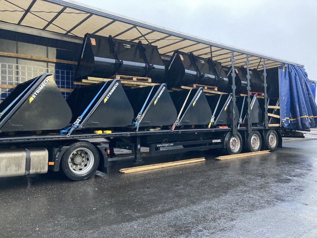 The final shipment of #ProAgBuckets leaving us this morning. We still have deliveries to be made for the final push before Christmas so it’s all go at Strimech this week.