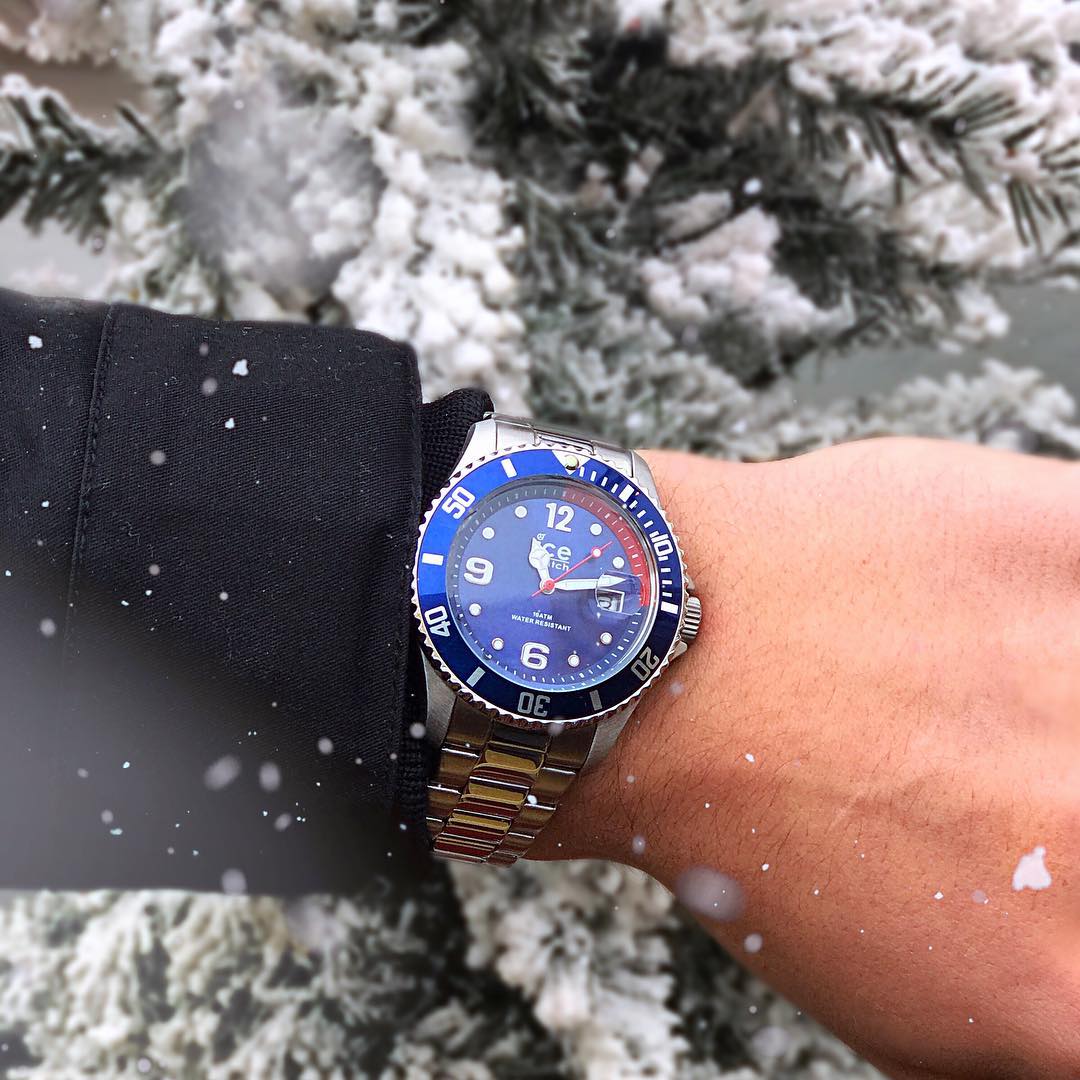 IceWatchUK's tweet photo. Hello Winter ❄️ #icewatch #changeyoucan #icesteel #winter (📸 @tombrusselaars) https://t.co/50hOyLWH7E