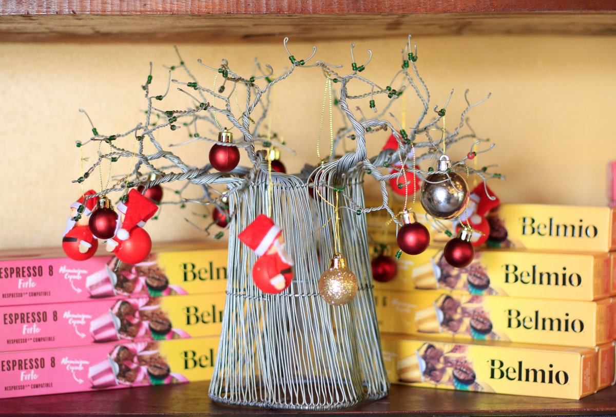 thepantryug's tweet image. Gift your loved ones great coffee this Christmas. We can also make you a hamper with delicious delicacies made in Uganda &amp;amp; wine  from all over the world. #KampalasBestLittleWineShop #mondaymotivation #coffeecapsules #coffeholics