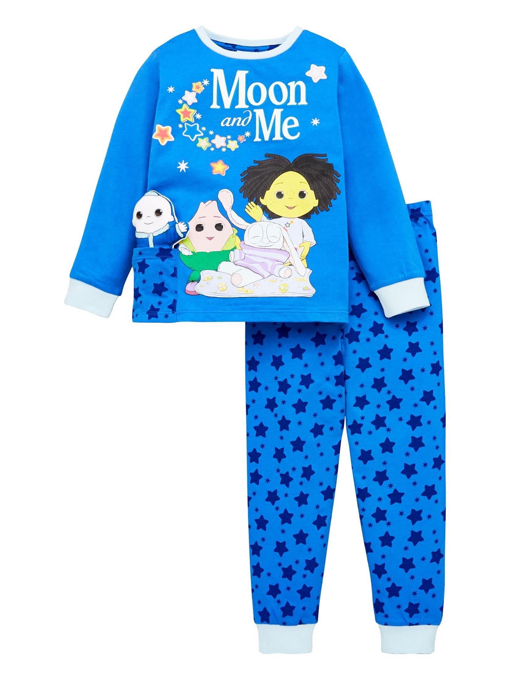 Moon and Me on X These delightful Moon and Me pyjamas are now available from verynetwork Your little star can look forward to bedtime and getting cosy with their favourite Toy House