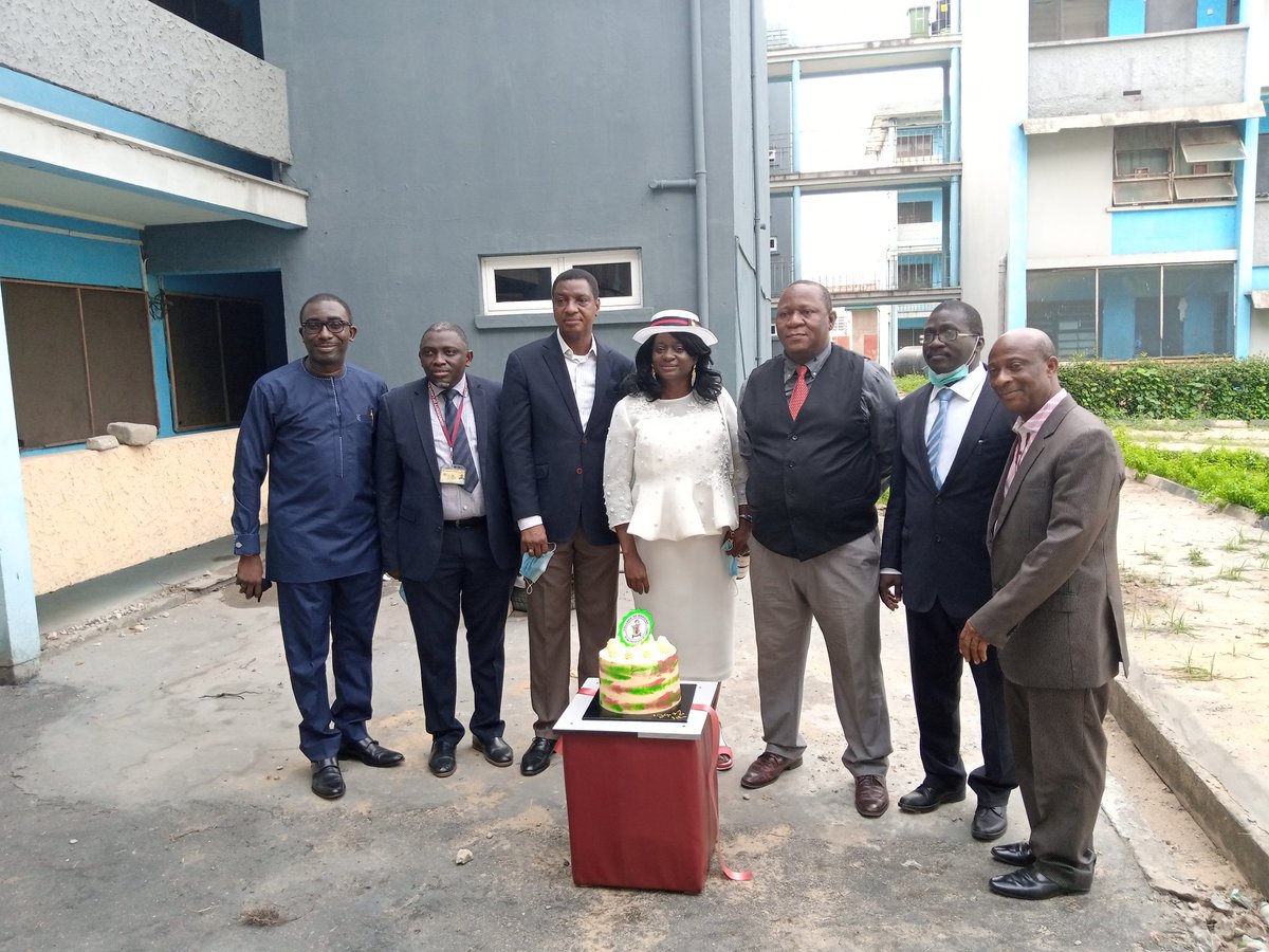 CmulNigeria's tweet photo. #HappeningLive
#Commissioning of the Newly Renovated Toilets, Kitchenettes, and Bathrooms in Block 2 Male Hostel by the 1994 + 1 Set.
#GivingBacktoAlmamater
#GiveBackLegacyProject https://t.co/1dX1fRMIvE