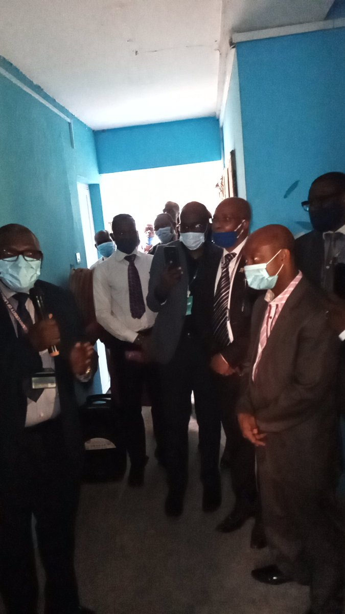 CmulNigeria's tweet photo. #HappeningLive
#Commissioning of the Newly Renovated Toilets, Kitchenettes, and Bathrooms in Block 2 Male Hostel by the 1994 + 1 Set.
#GivingBacktoAlmamater
#GiveBackLegacyProject https://t.co/qZYPCZ8kDE
