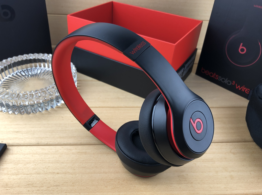 Darian23214775's tweet photo. Solo3 Wireless headset wireless bluetooth b magic sound Apple noise reduction sports headset 
#headset
#Wireless
#bluetooth
#Solo3
#Apple
#wireless bluetooth
#Bluetooth headset
#Noise reduction
#movement
#sports
#reduction
#b magic sound
#Magic sound headset https://t.co/xXrWScQSFt