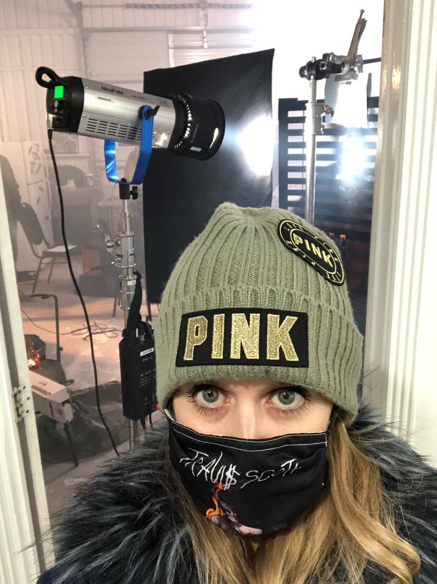 DeborahKayH's tweet image. 🎬 Nightmares Begins 🎥
I waited a long time for this series to get started (thanks to covid)! I was hired to bring their vision to life and that’s exactly what I’m going to do ⭐️
@reddoorcinema 

#Nightmares #TheRedChair #HorrorSeries #TrueStories #Netflix #TexasFilms