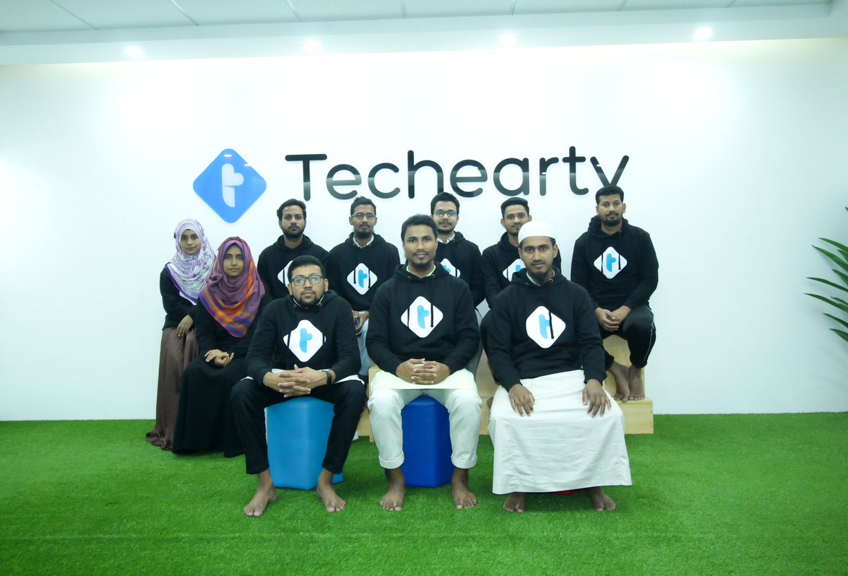 techearty's tweet photo. Winter-proof #Techearty team. https://t.co/5PYRdsz5Nk