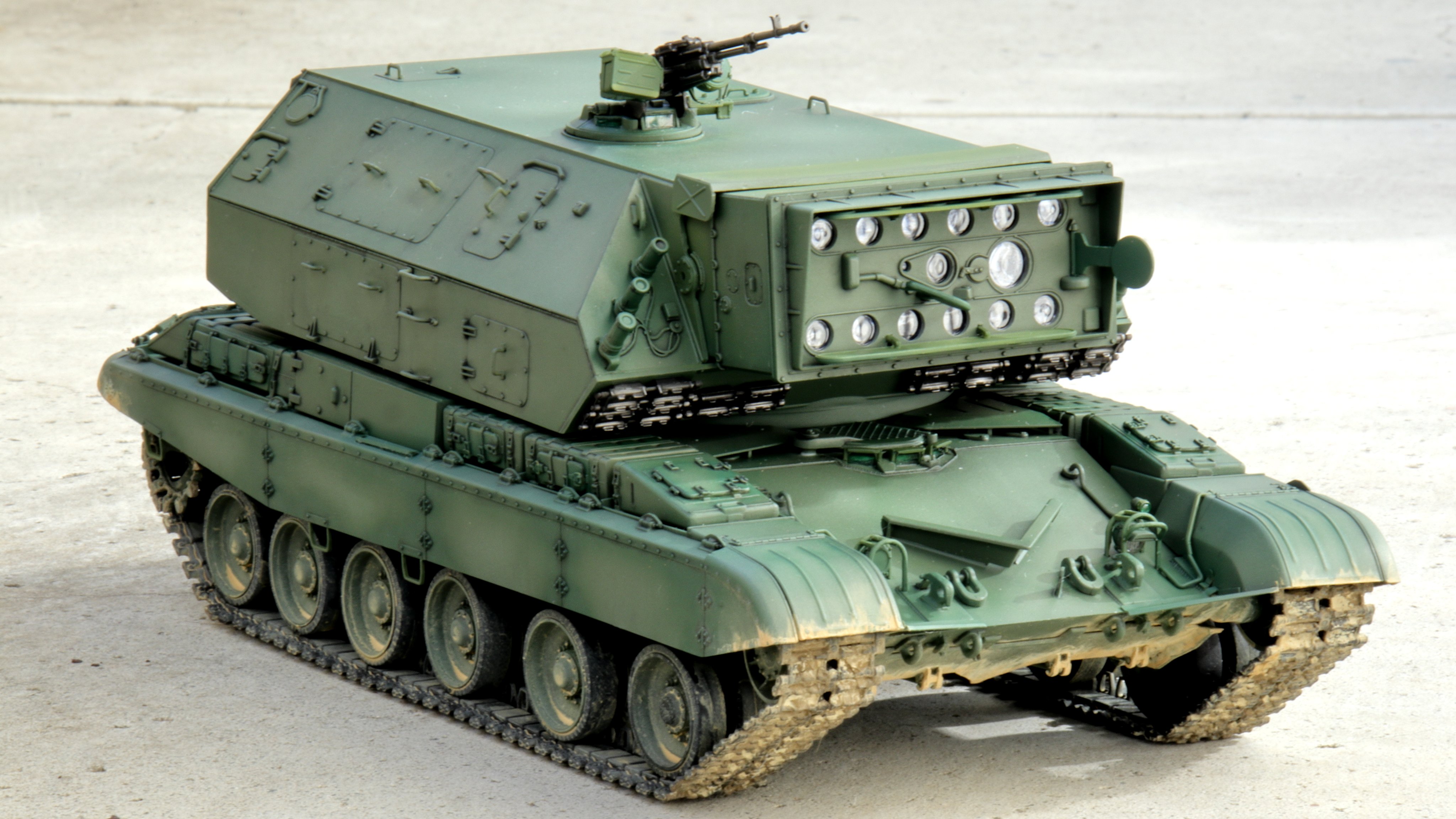 ソビエト軍 自走レーザーシステム 1K17 `スジャティエ