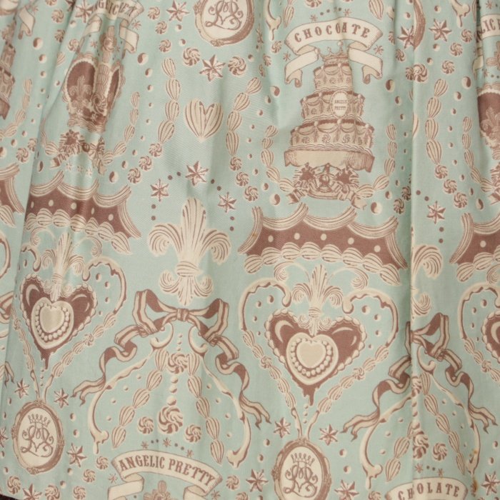 Wunderweltworld's tweet photo. New in stock (used) 👀 Angelic Pretty 💛 Musee du Chocolat Low Waist JSK💛 https://t.co/IcWolSt0n3 #wunderwelt #lolitafashion #sweetlolita #angelicpretty https://t.co/M7zHD6npDv