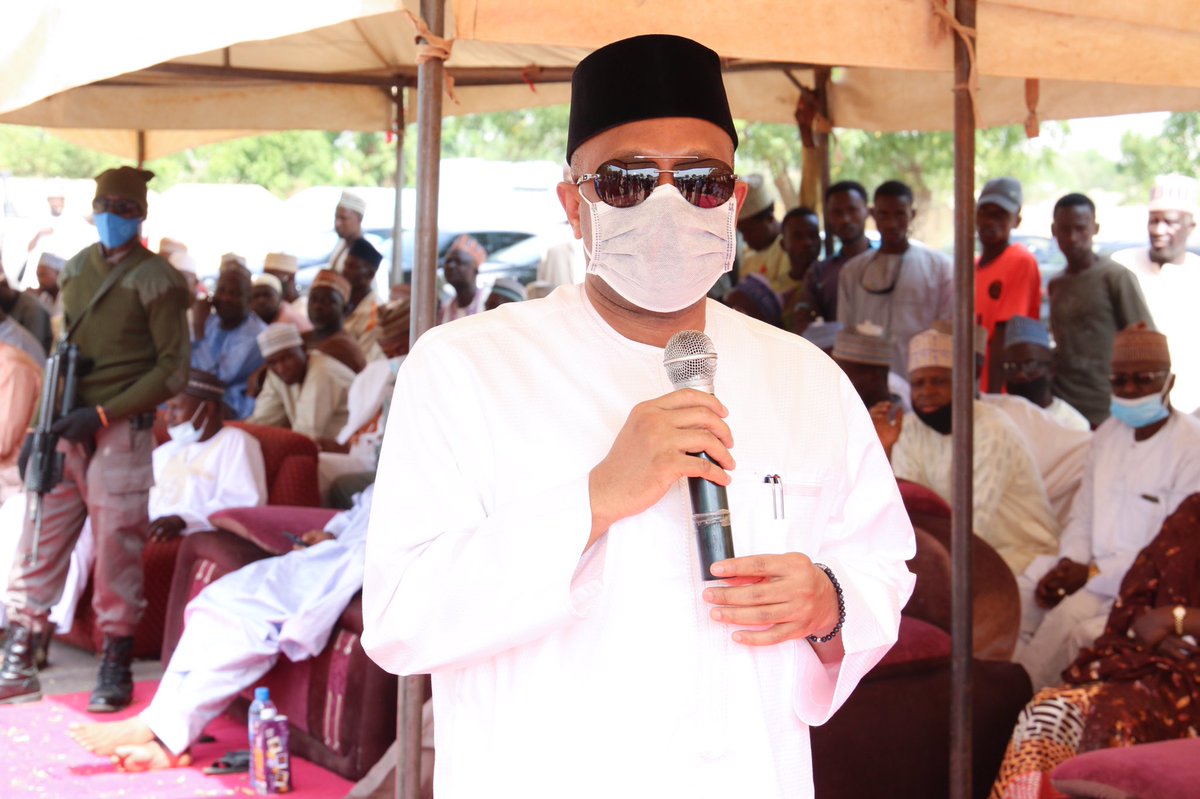 SenBasheerlado_'s tweet photo. Following the completion of the verification process in Maiduguri, on Saturday, we arrived Batsari LGA, Katsina state, to flag-off the verification process for #ProjectReliance, our empowerment program in collaboration with CBN (@cenbank)for the 20,000+ #IDPs in Katsina State. https://t.co/cEmAK7mGly