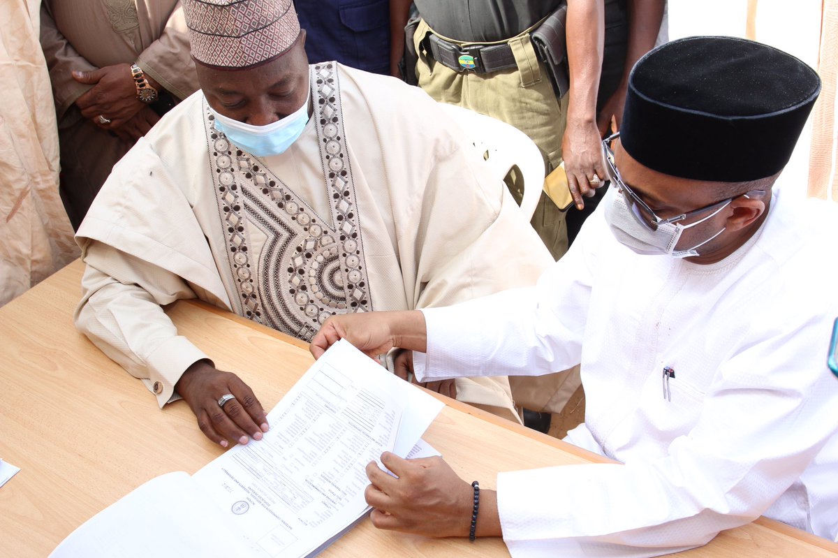 SenBasheerlado_'s tweet photo. Following the completion of the verification process in Maiduguri, on Saturday, we arrived Batsari LGA, Katsina state, to flag-off the verification process for #ProjectReliance, our empowerment program in collaboration with CBN (@cenbank)for the 20,000+ #IDPs in Katsina State. https://t.co/cEmAK7mGly