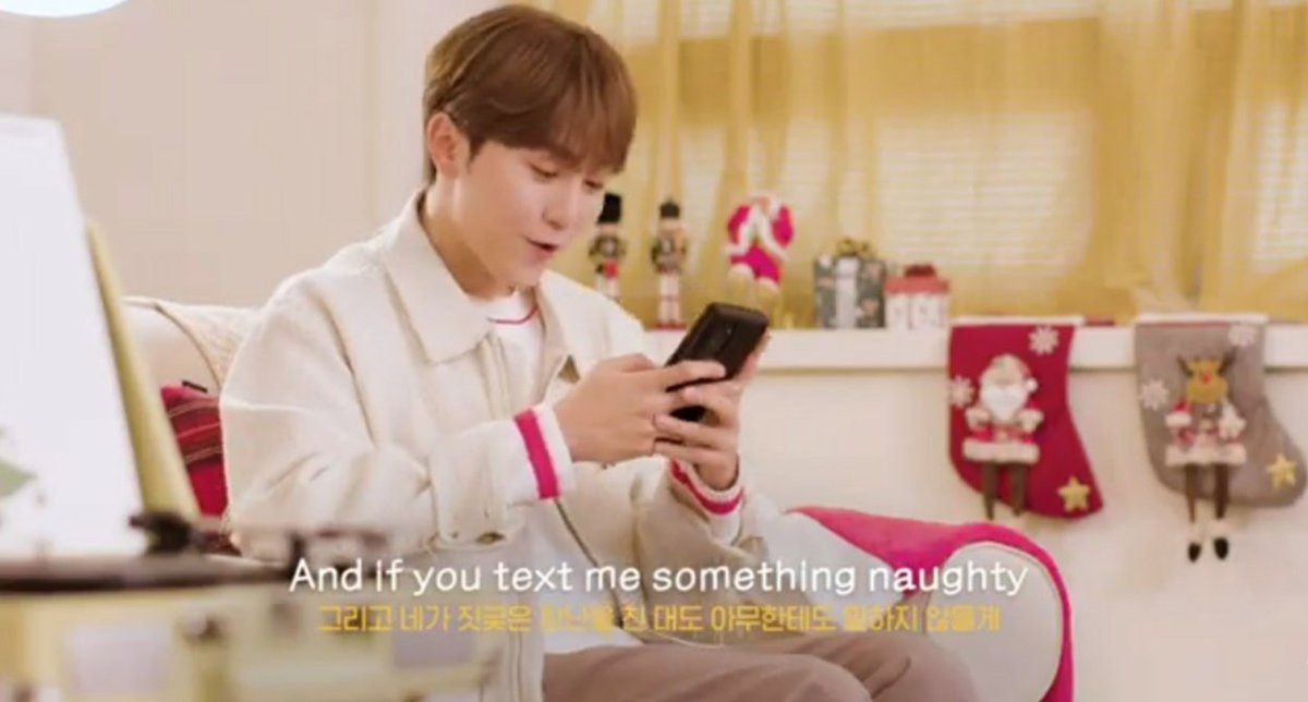 xuminghaoney's tweet photo. uhm excuse me, mr. boo seungkwan !!! how could you ???
@(*;%-%/)@/@/%+*:#)@/+₹:*;"?/

#TextMeMerryChristmas 
#세븐틴 @pledis_17 https://t.co/AR0VqbsHCL