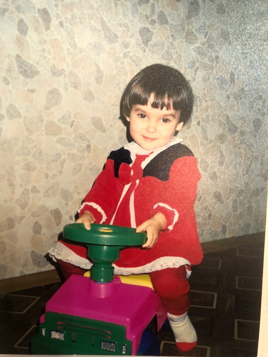 AurumMortem's tweet photo. #youngerme #yangme https://t.co/x6lD6rcpy3