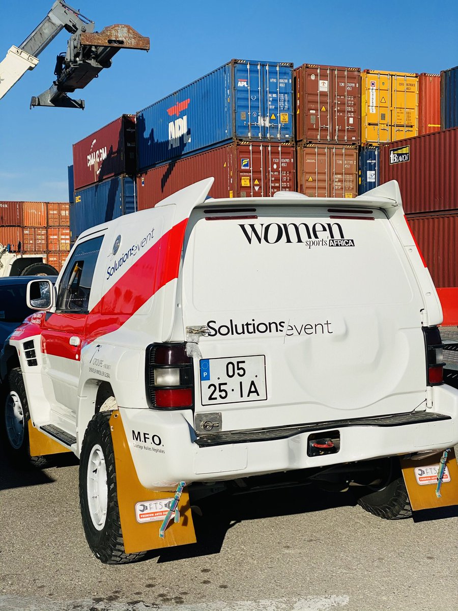 #WomenSportsAfrica #DakarClassic 
A suivre du 3 au 15 Janvier 2021 
Nous étions à Marseille il y a quelques jours pour l’embarquement avec notre équipage en partance pour l'Arabie Saoudite. 
On en reparle tous les jours en image pendant la course sur les réseaux !