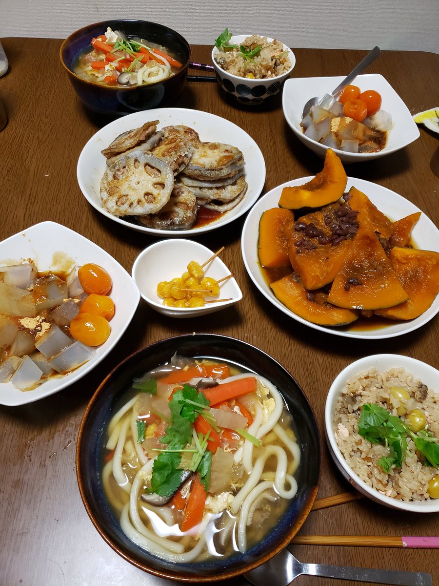 琉那 V Twitter 冬至なので冬の七種ご飯 南瓜 南瓜のいとこ煮 人参 うどんの具 蓮根 蓮根のはさみ焼き 銀杏 鮭と舞茸の炊き込みご飯 揚げ銀杏 うんどん うどん 寒天 寒天の黒蜜きなこ 金柑 金柑の甘露煮 そろそろ食べたいぞ ただいま息子 琉那 V Twitter 冬至なので冬の七種ご飯 南瓜 南瓜のいとこ煮 人参 うどんの具 蓮根 蓮根のはさみ焼き 銀杏 鮭と舞茸の炊き込みご飯 揚げ銀杏 うんどん うどん 寒天 寒天の黒蜜きなこ 金柑 金柑の甘露煮 そろそろ食べたいぞ ただいま息子
