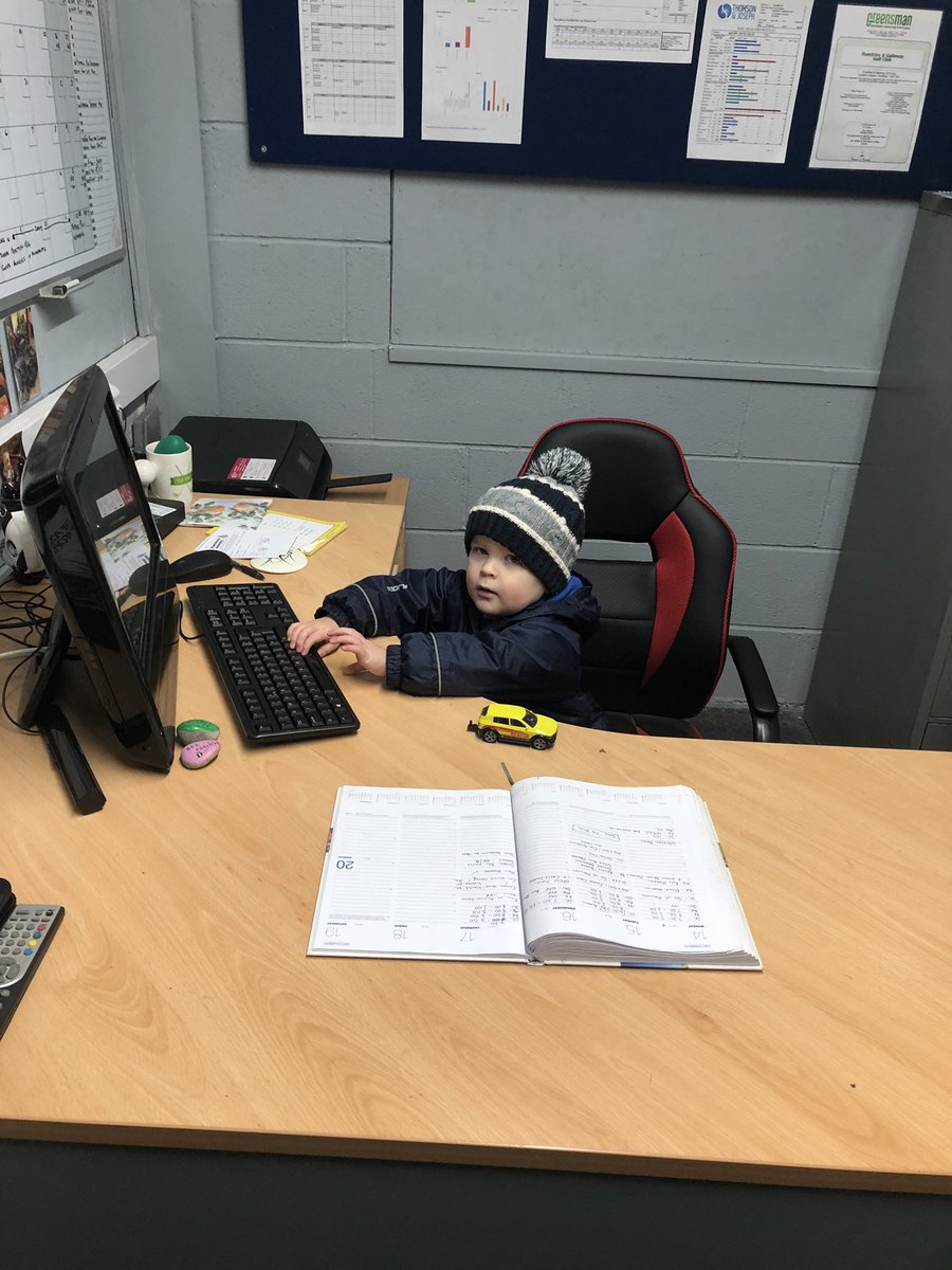 stevieAmazone's tweet photo. First shift back for Arran this morning. The wee man loved it 🥰 #fasterdaddy #younggreenkeepeer https://t.co/4W60L2ZhIm