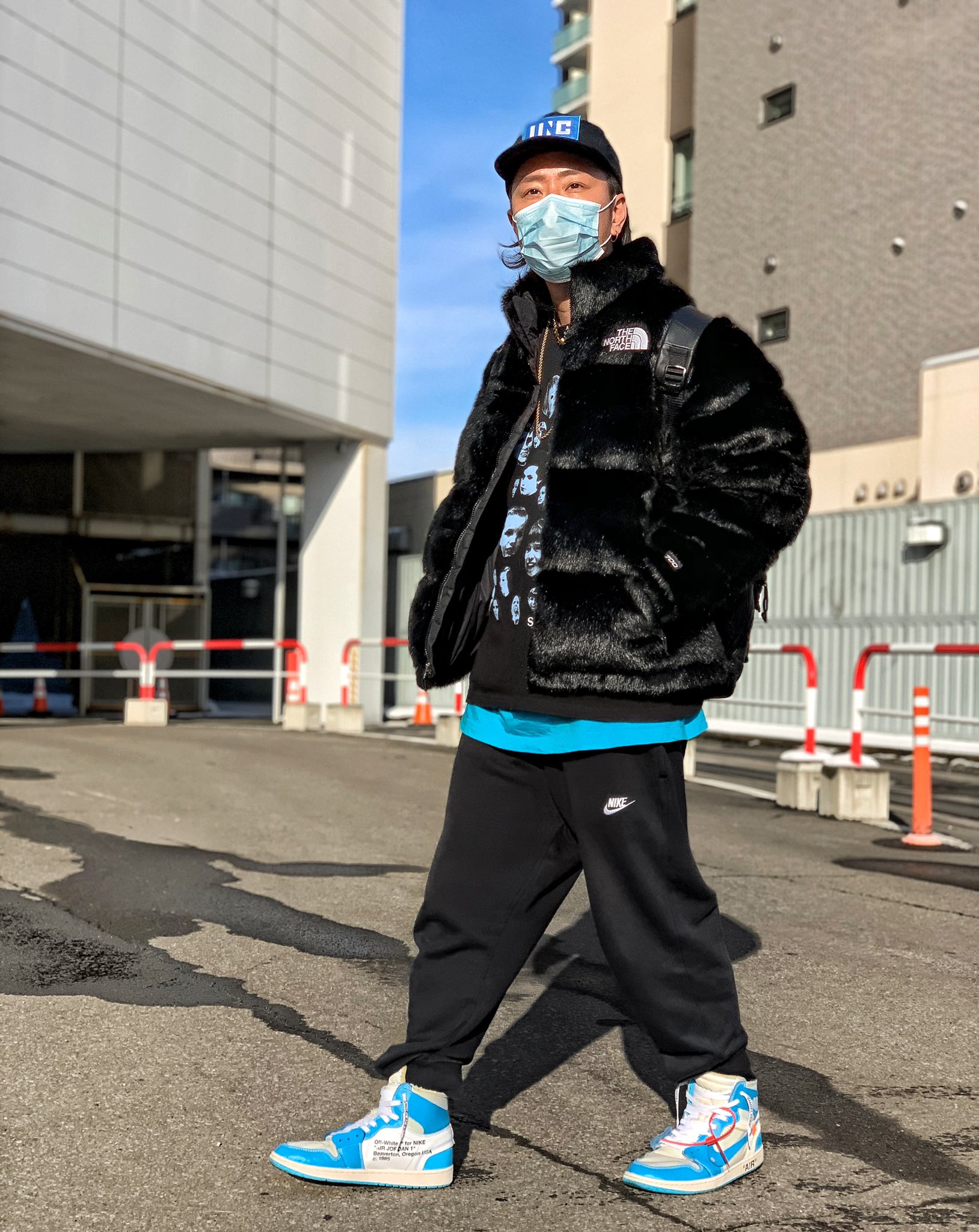 Linc Sasa Twitterren 今日のコーデ Linc The North Face Supreme Supreme Nike Off White Nike Air Jordan 1 Unc ダウンの下にはロンt着る事が多い