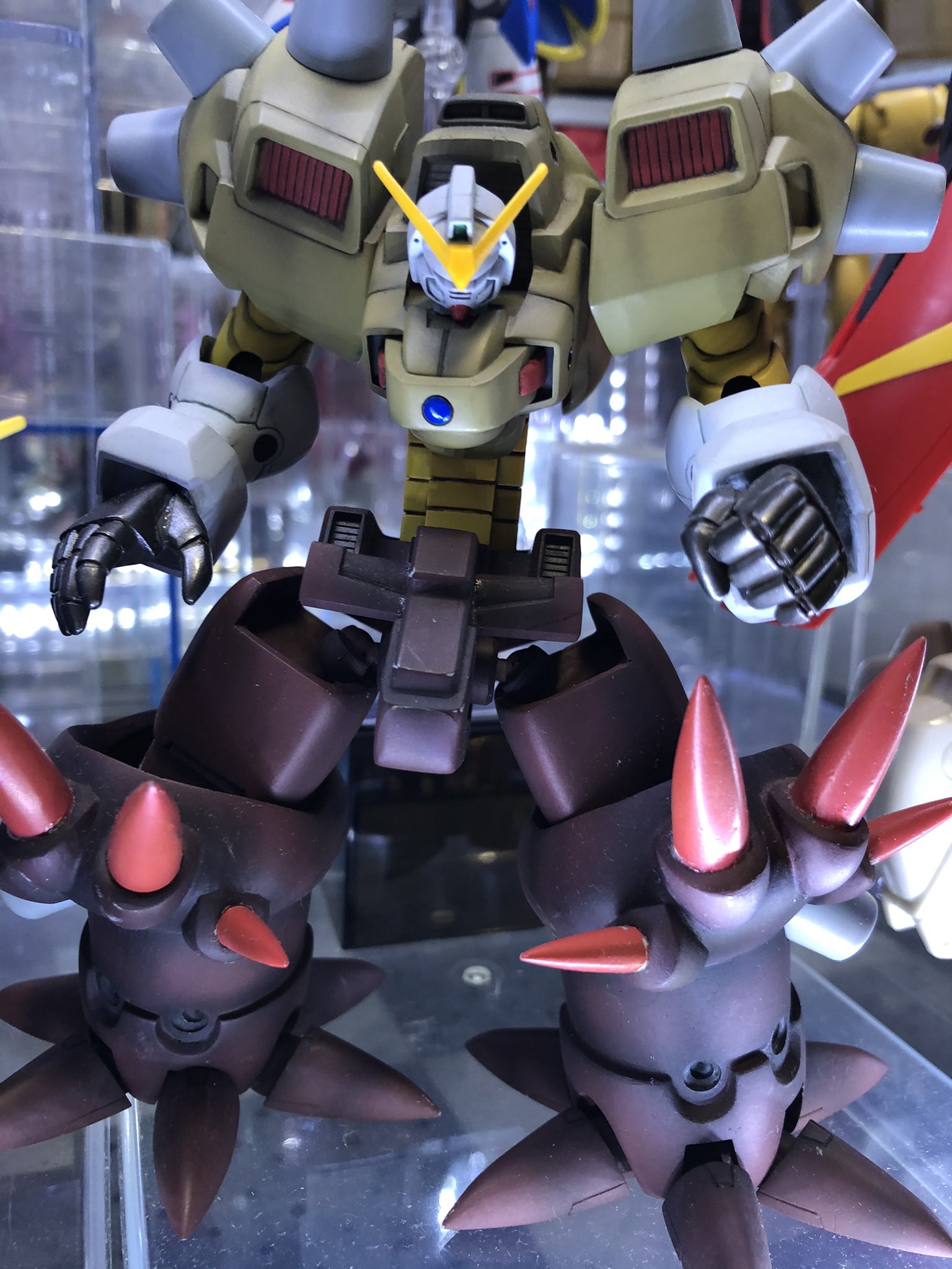 ｱｰﾂﾄﾞﾓﾝ フォロワーさんから質問頂いたのでご紹介 1 144 デビルガンダム Sfc Ver です 94年末に発売されたスーパーファミコン用ソフト機動武闘伝gガンダム 登場するラスボスのデビルガンダムはこのゲームの為にカトキハジメ氏がデザインした