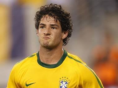 алешандре пато чм 2007. Pato футболист. пато. алешандре пато сан паулу. алешандре пато.