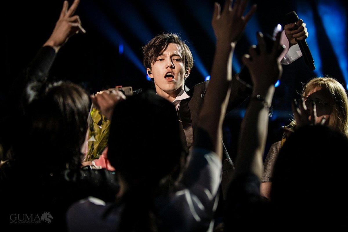 Ju1ietta2's tweet photo. I have collected links to Dimash's solo concerts and his other major performances. Perhaps this will help you navigate and have a good time.
👇👇👇👇

Я собрала ссылки на сольные концерты Димаша и другие его крупные выступления. Возможно это поможет Вам сориентироваться.
👇👇👇👇 https://t.co/of3FV0edNG