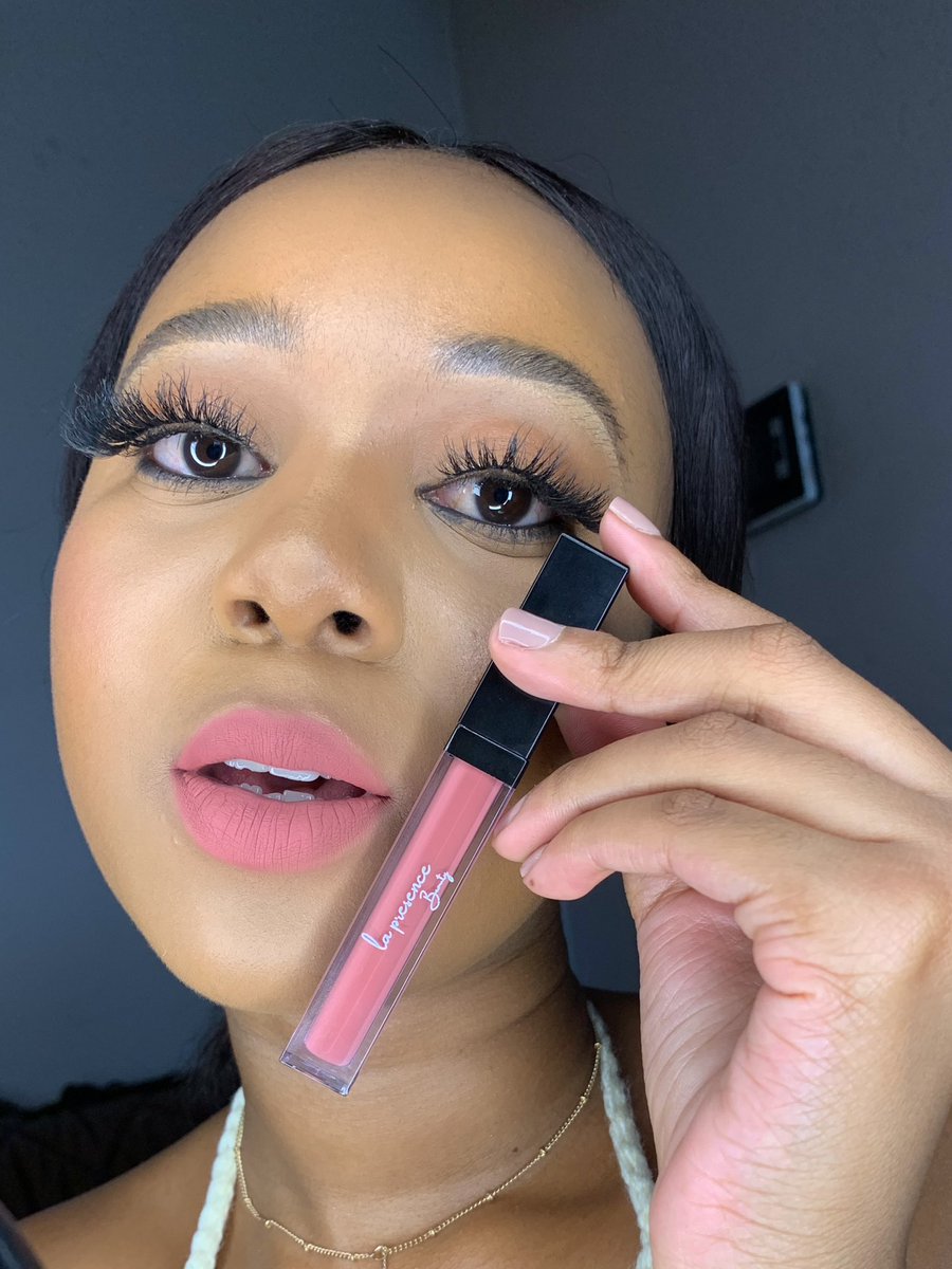 You can now shop your @la_presence_beauty lipstick for only R160

I’m wearing the shade 06

It is matte,with little to no transfer and it also not too dry on the lips 💯

#mattelipsticks #nudeshades💄 #smallbusinessowner #lapresencebeauty
#GirlTalkZA