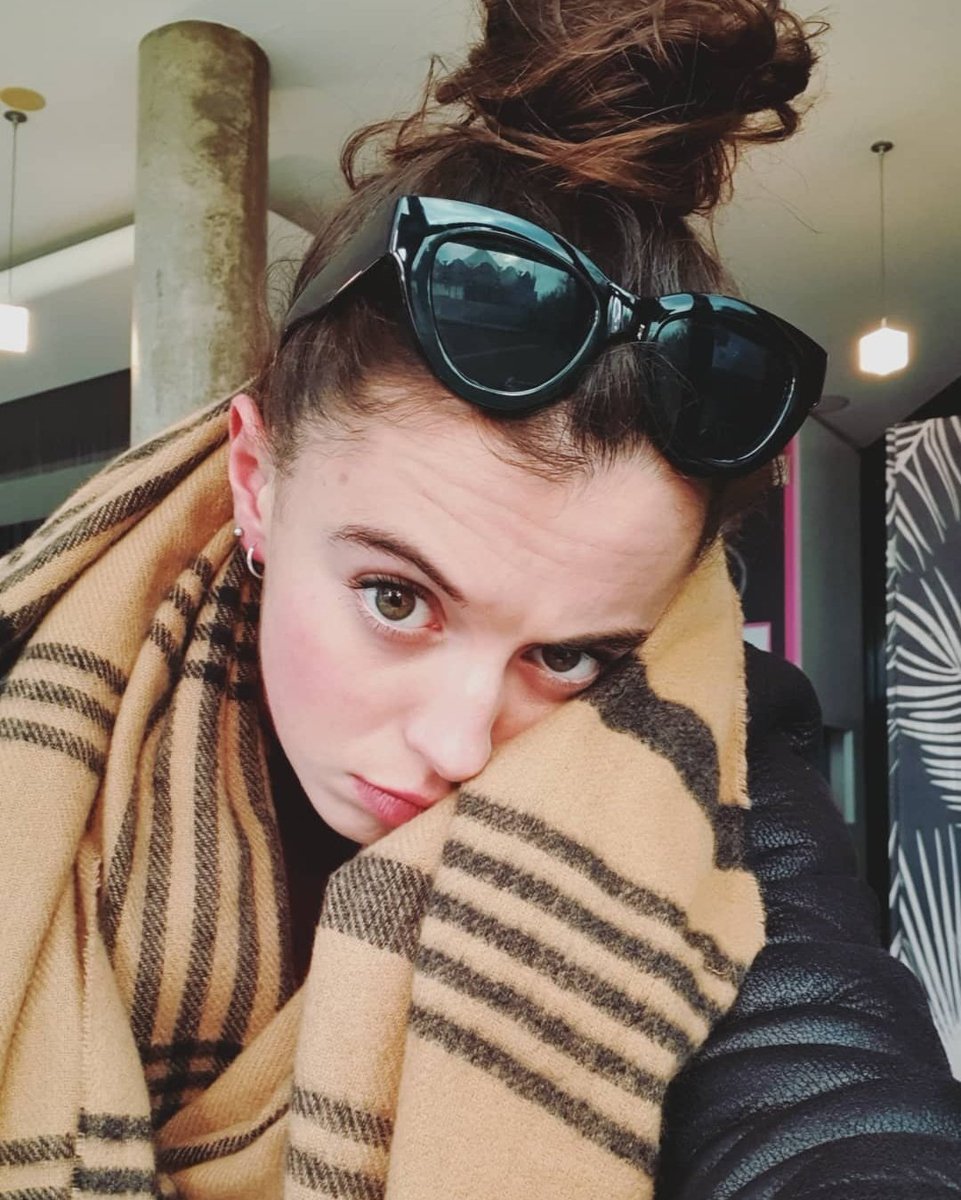 roxara_dna's tweet photo. Si vous voulez participer au projet Vidéo pour l'anniversaire de Camille envoyez-moi votre vidéo ou montage sans plus attendre :) 

#demainnousappartient https://t.co/CIWxz391v8
