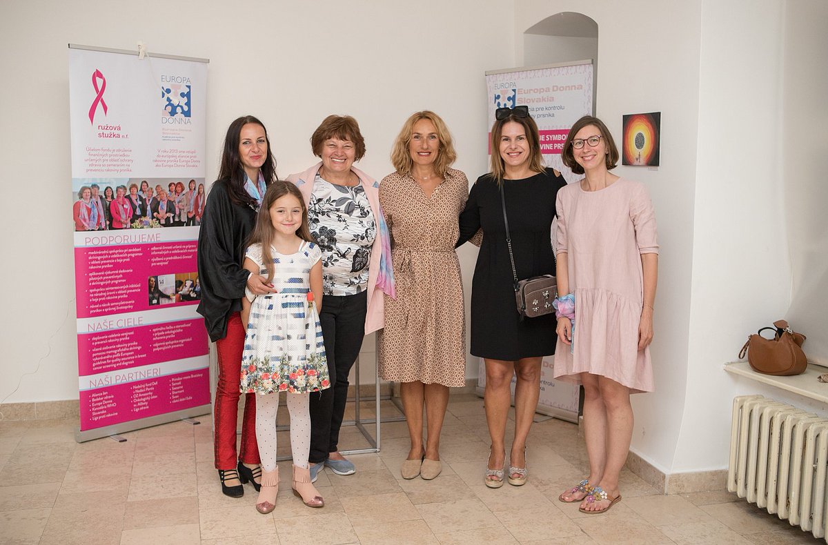 BreastHealthDay's tweet photo. #BHD2020 Snap Shots Slovakia: on line sports activities, promotion of #HealthyEating, a virtual edition of “Race for Healthy Breasts,” & presentation of the first results of the #mammography #screening programme in Slovakia https://t.co/WVeBpEbeYm