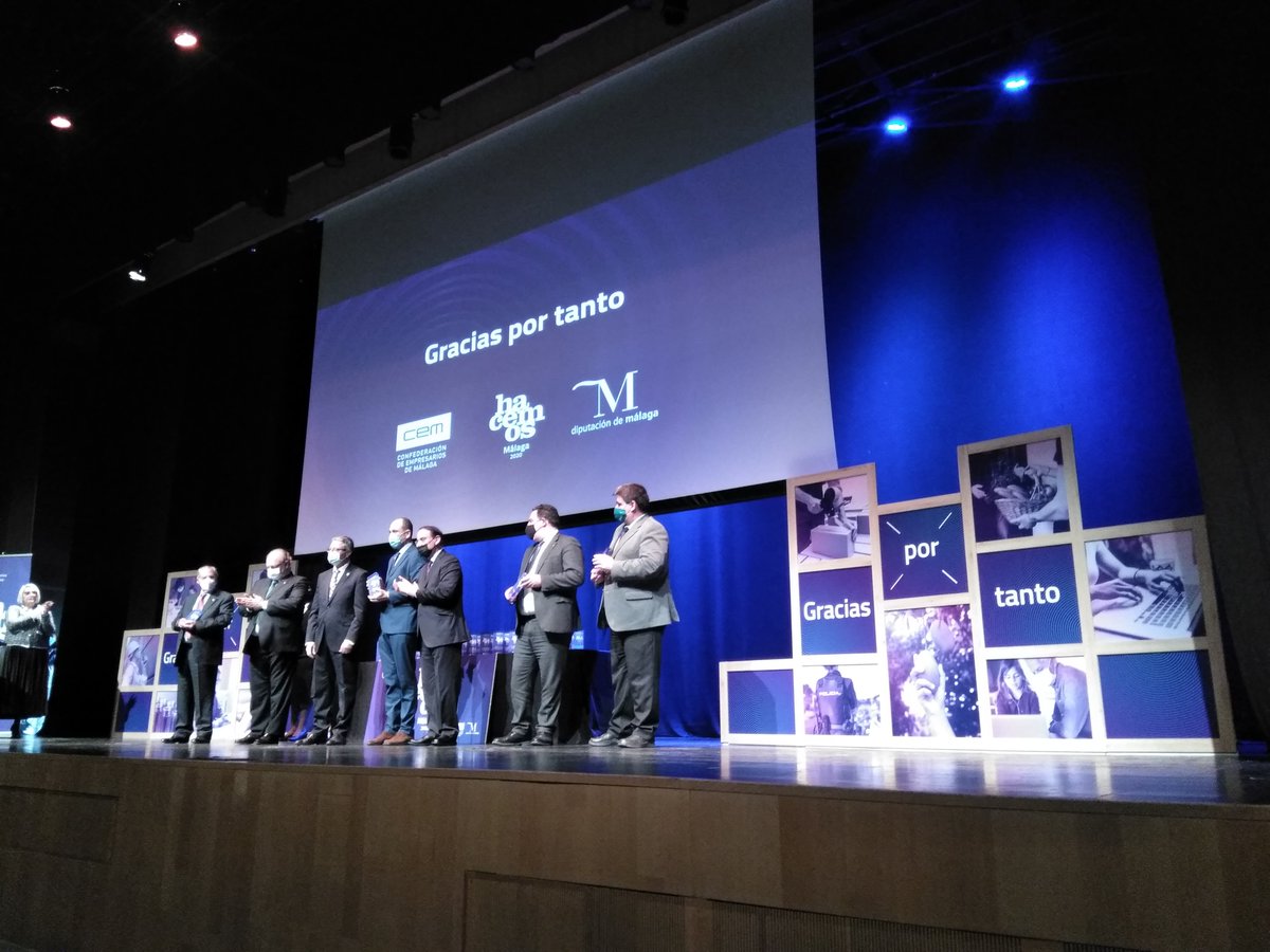 cemmalaga's tweet photo. Premios al sector sanitario malagueño. #HACEMOS2020 https://t.co/zA4NvmIHi3