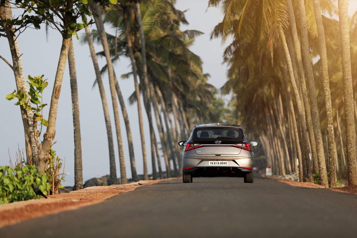 autocarindiamag's tweet image. Day 3️⃣ of the @HyundaiIndia #GreatIndiaDrive saw us take the scenic route from Kozhikode to Wayanad, with some treats for our tastebuds en route as well 😋

#ProgressForHumanity #TheAllNewi20 #i20