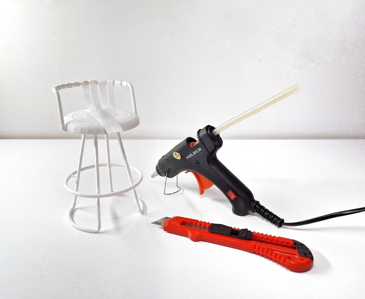 JakeOliveiraID's tweet photo. Miniature model build of my recently released design, the Mesa Stool

#IndustrialDesign #FurnitureDesign #ModelMaking #Miniature https://t.co/vE7hxjiVRy