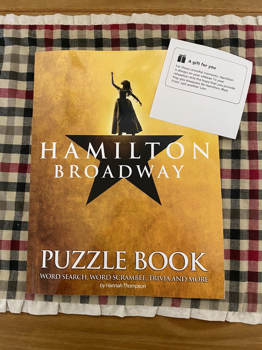 Feeling the <a href="/LansdowneMS/">Lansdowne Middle</a> family love today! I opened a package to find this amazingness; clearly <a href="/ms_nilo/">Ms. Nilo</a> understands me as a human. 💙🦁💛