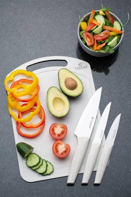 The new <a href="/Viners_UK/">Viners</a> Organic knife set has arrived from <a href="/Typhoon_UK/">Typhoon</a>. Take a peek at #GourmetInsider: bit.ly/3h8Bw51