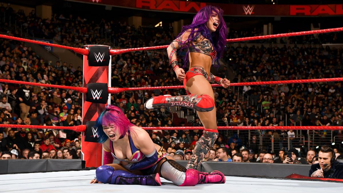 13 - Sasha Banks vs Asuka [Raw] [29/01/2018]