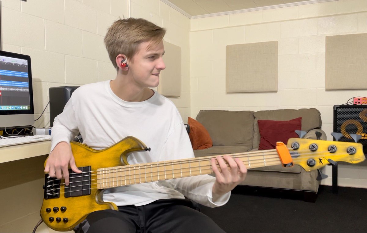 Gabriel Severn Bassist tweet media