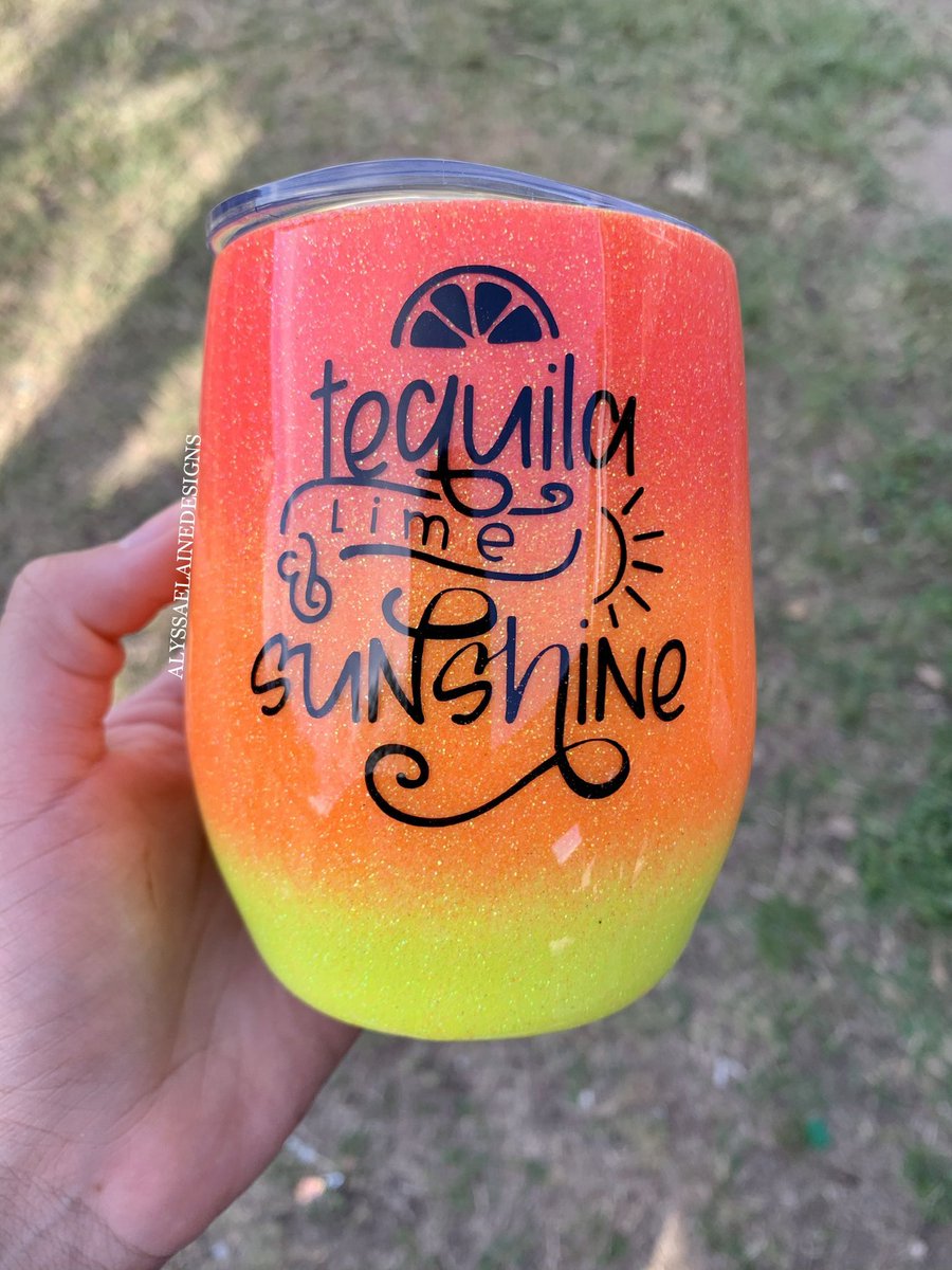 alyssaelainedtx's tweet photo. I’m totally over the back &amp; forth with this cool weather. Bring me some sun! ☀️

*Currently closed for all orders! https://t.co/ohIAqkE2Bw