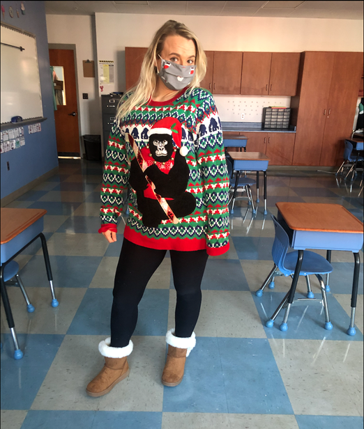 PershingHillES's tweet image. The Ugly Holiday Sweater Contestants are here! #PHESpride