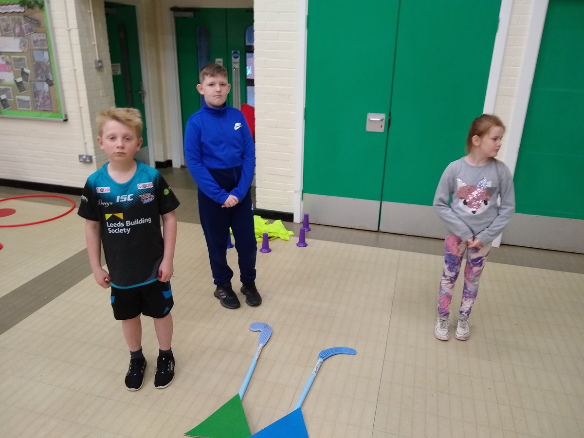 SaschaMacDonald's tweet photo. Children @Whitecote Primary in #Leeds show us their works of art. Funded by the @LeedsCommFound the @Evolve_Impact @XLR8camps provide structured and exciting activities during the holidays whilst combining nutritional guidance and physical health sessions. https://t.co/PEPu9Lk0Tg