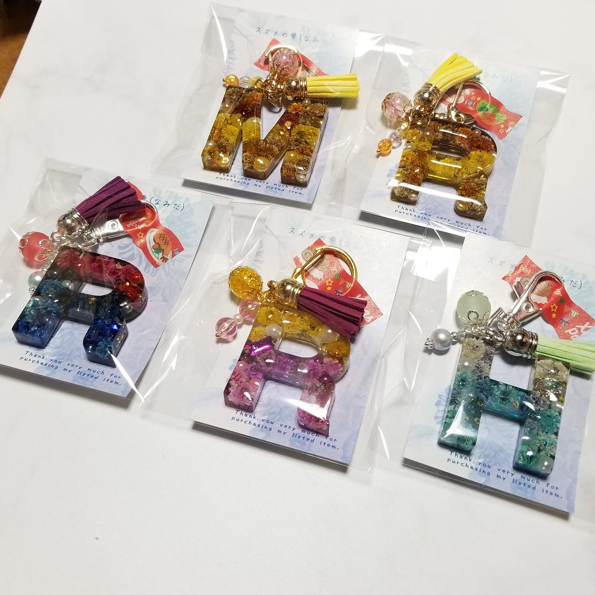 スズメの雫 なみだ オーダーをいただき作っていたイニシャルキーホルダー 気に入ってもらえますように レジン レジンアクセサリー ハンドメイドアクセサリー ハンドメイド好きさんと繋がりたい キーホルダー イニシャル ディズニープリンセス スズメの雫 なみだ オーダーをいただき作っていたイニシャルキーホルダー 気に入ってもらえますように レジン レジンアクセサリー ハンドメイドアクセサリー ハンドメイド好きさんと繋がりたい キーホルダー イニシャル ディズニープリンセス