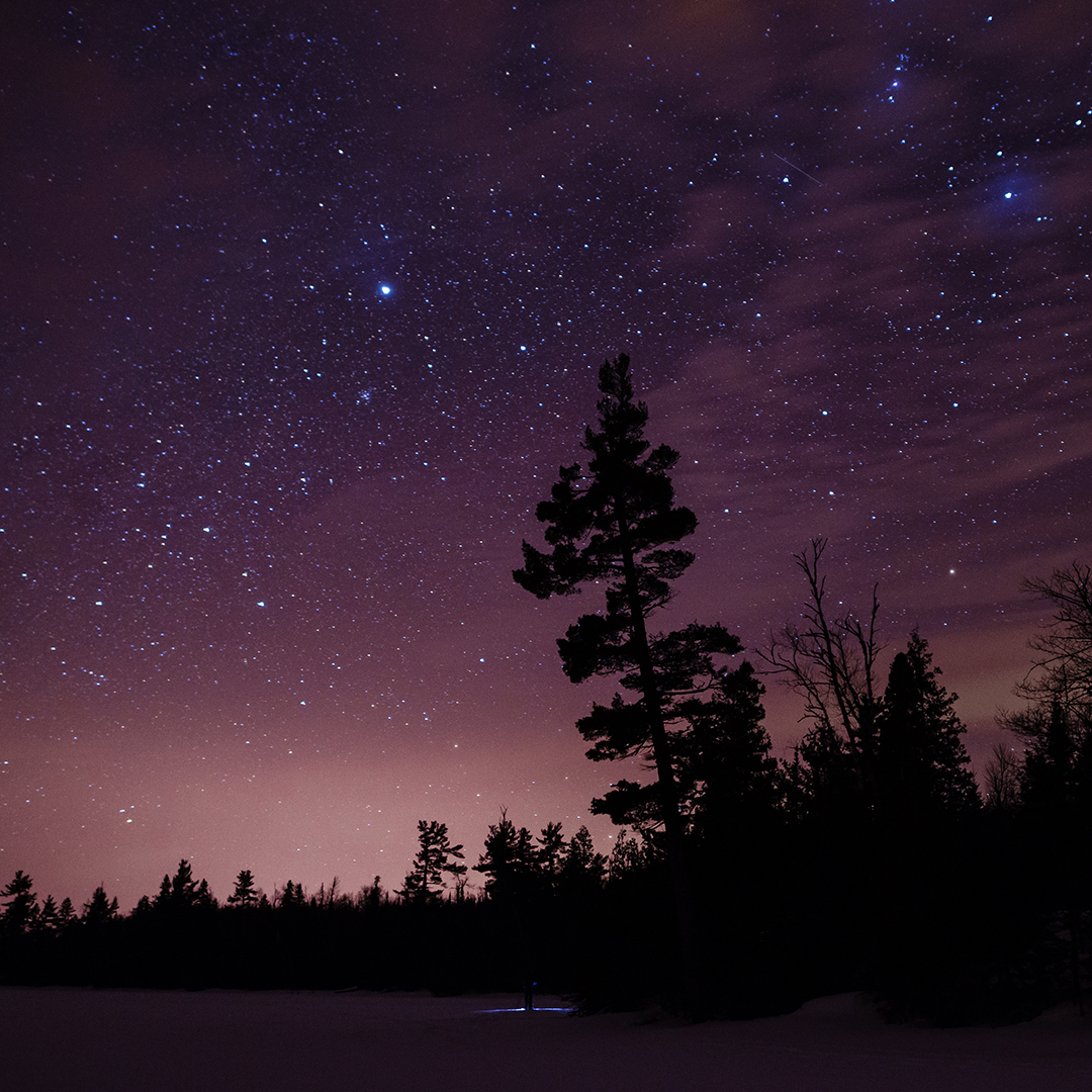 mnstateparks's tweet photo. Today’s #WinterSolstice, marking the shortest day, &amp; longest night, of the year. And what a night it will be! The anticipated #GreatConjunction will be happening. This is when Jupiter and Saturn will be so close to one another that they will appear as one single bright point. https://t.co/PTTOEECAJ1