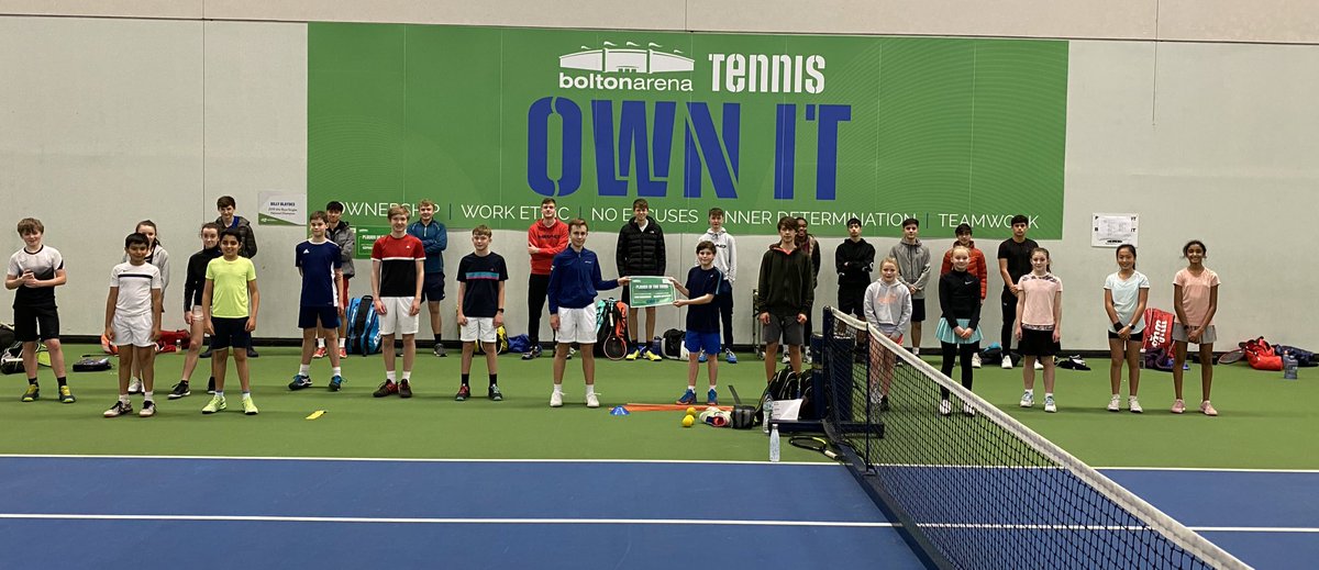 Performance camps in full flow this week for players aged 6-18 getting the opportunity to train together.

We announced the players of the OWNIT term for Sept-Dec 
🎾U11 player - Stan Bogdanovic
🎾Full ball - Serban Salbaticu

Well done everyone for working so hard
#teambolton
